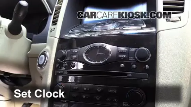 2013 Infiniti FX37 3.7L V6 Horloge Régler l'horloge